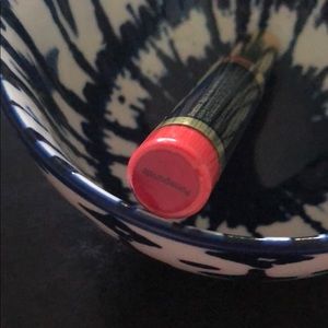 Pomegranate lip sense
